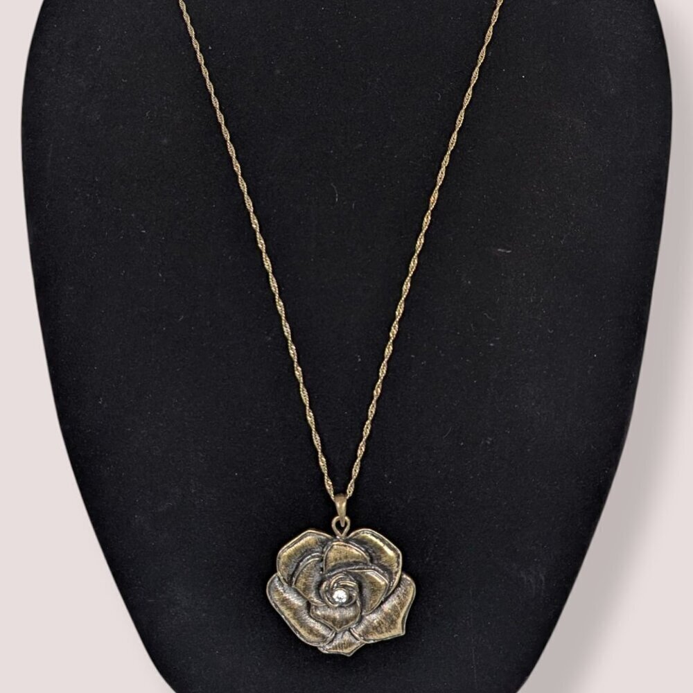 Bohemian Brass Tone Floral Pendant Necklace